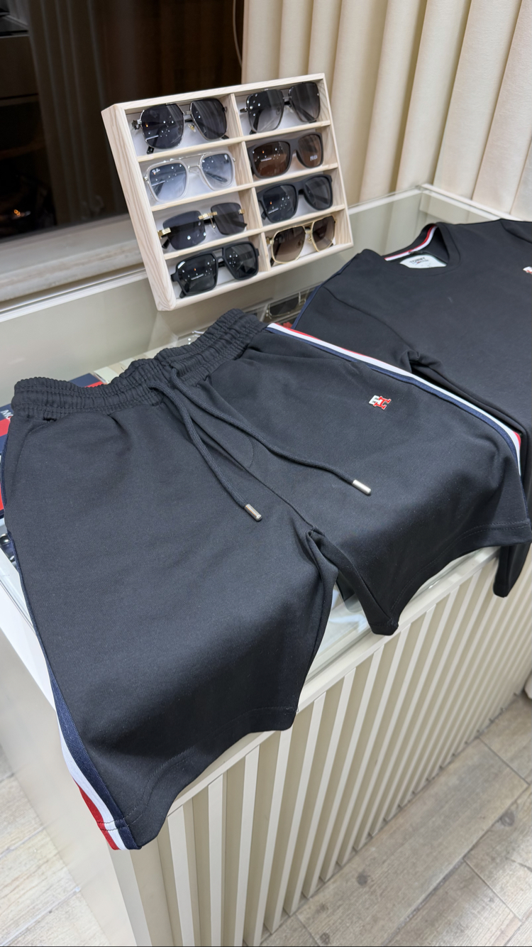 Tommy Hilfiger Kuşaklı Siyah Şort Takım
