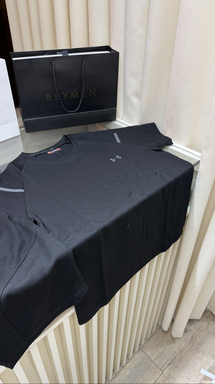 Under Armour Premium Siyah Şort Takım