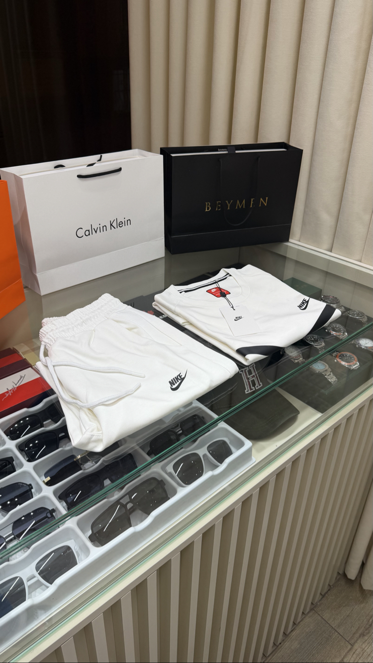 Nike Premium Beyaz Şort Takım
