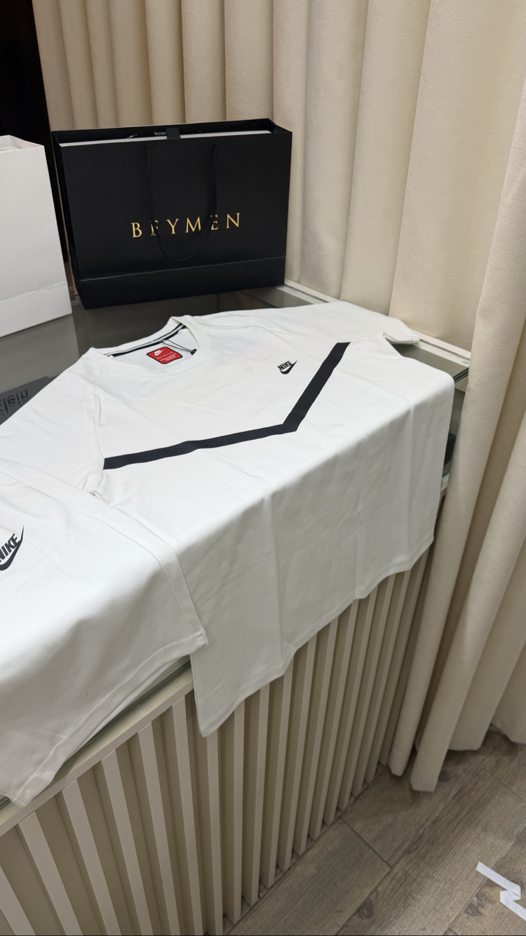 Nike Premium Beyaz Şort Takım
