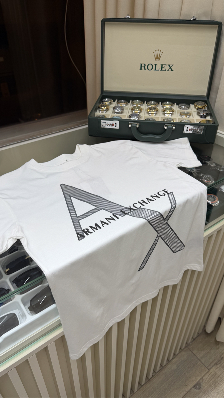 Armani Exchange Göğüs Baskılı Beyaz T-Shirt