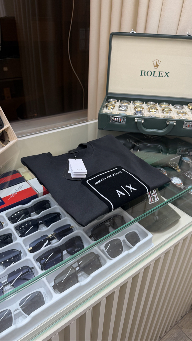 Armani Exchange Göğüs Kadife Siyah T-Shirt
