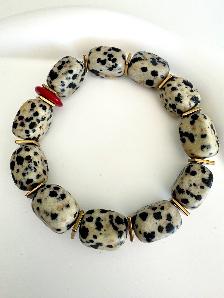 No. 917 / Spotted Luck - Mercan Detaylı Dalmaçyalı Jasper Bileklik