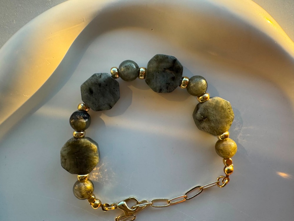 No. 924 / The Hexagon Mystique Bracelet - Özel Kesim Labradorit Doğal Taş Bileklik