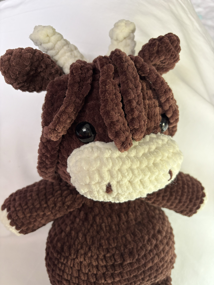 El Yapımı Amigurumi İskoç İneği