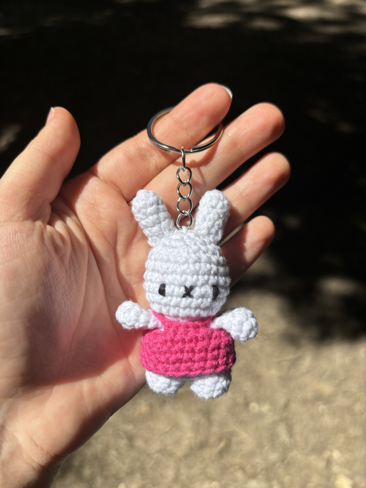 Mini Tavşan Amigurumi Anahtarlık