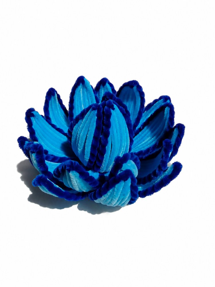 Parlayan Lotus yapım kiti (Videolu)