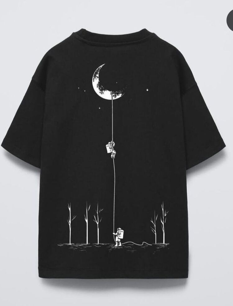 Siyah astronot tişört