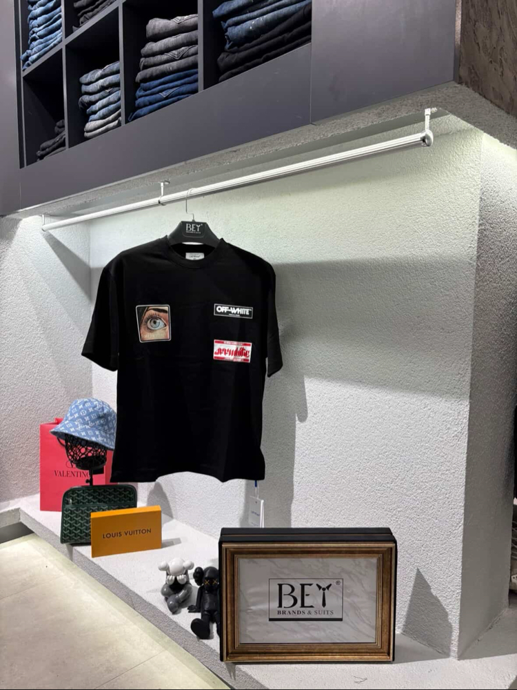 Off-white new T-shirt