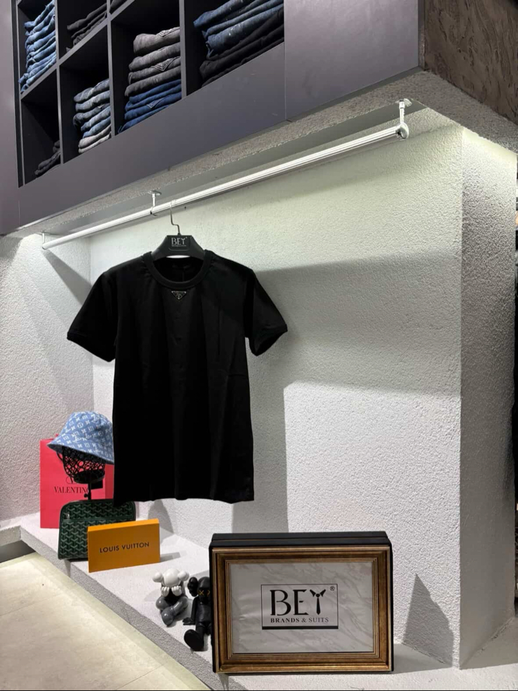 Prada New t-shirt