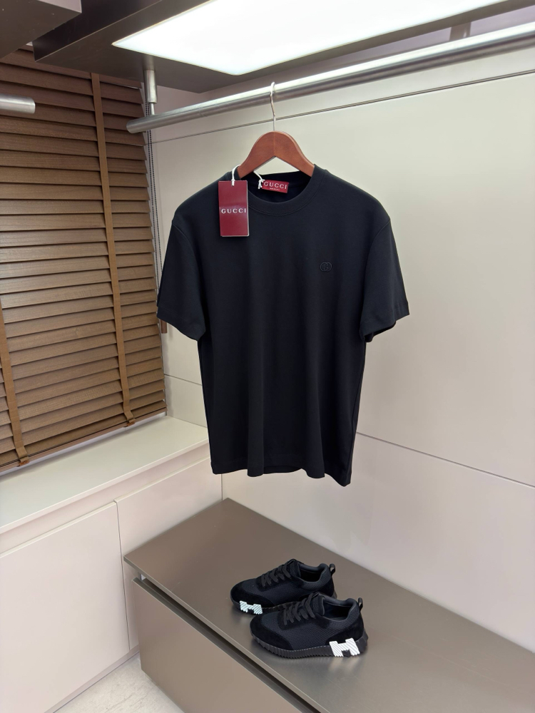 Gucci GG Logo Detail Cotton Tshirt ( Black )