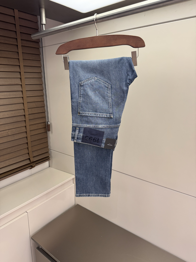 Dsquared2 Regular Fit Jeans 