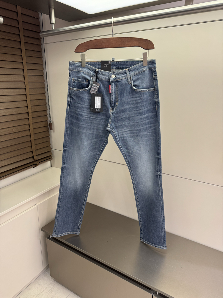 Dsquared2 Regular Fit Jeans 