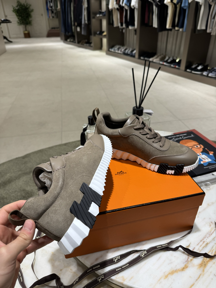 Hermes Bouncing Sneakers