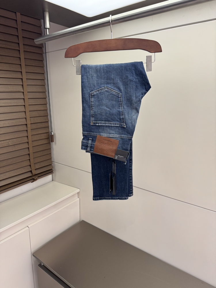 Dsquared2 Regular Fit Jeans 