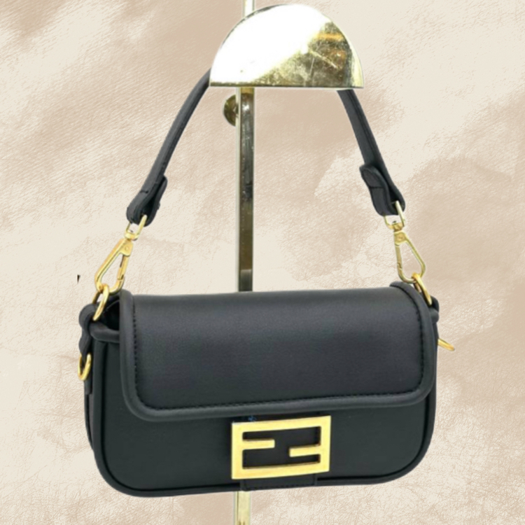 Fendi El Çantası
