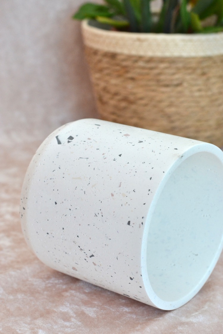 Kahverengi Terrazzo Saksı
