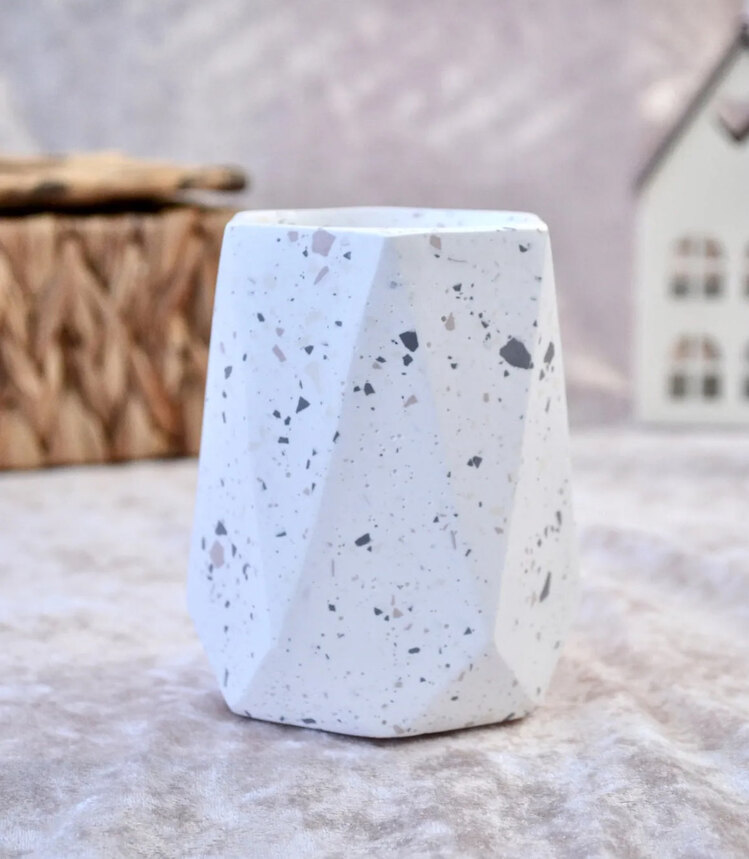 Kahverengi Terrazzo Kalemlik