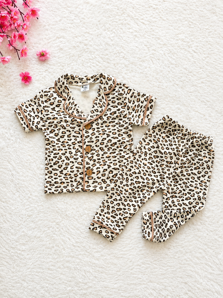 Leopar desenli alt üst bebek pijama takımı