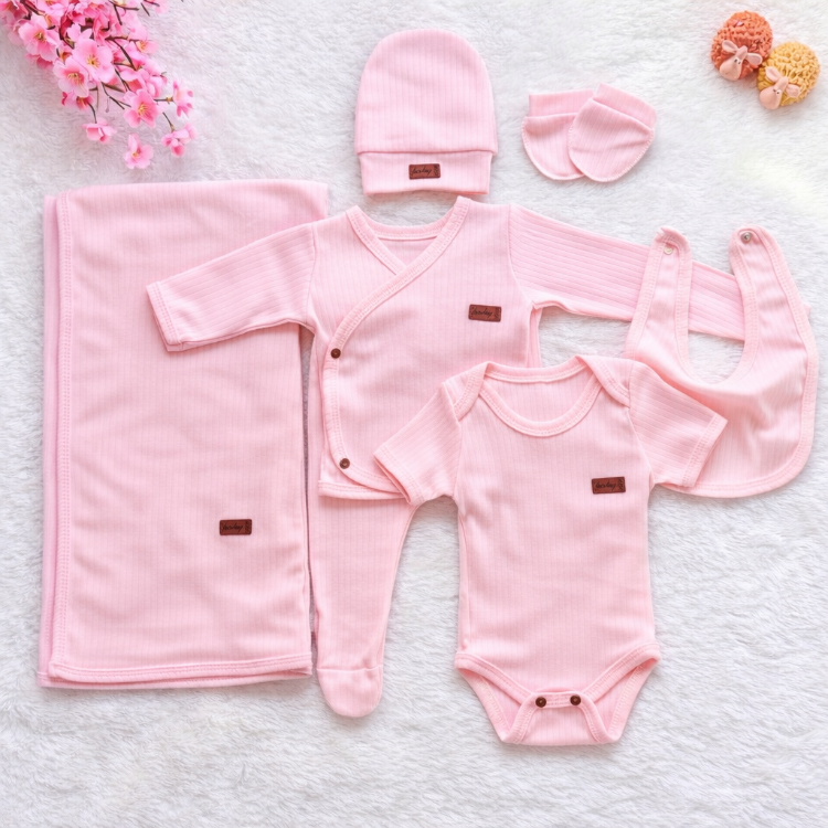 Pembe 7 parça yenidoğan hastane çıkışı bebek takımı