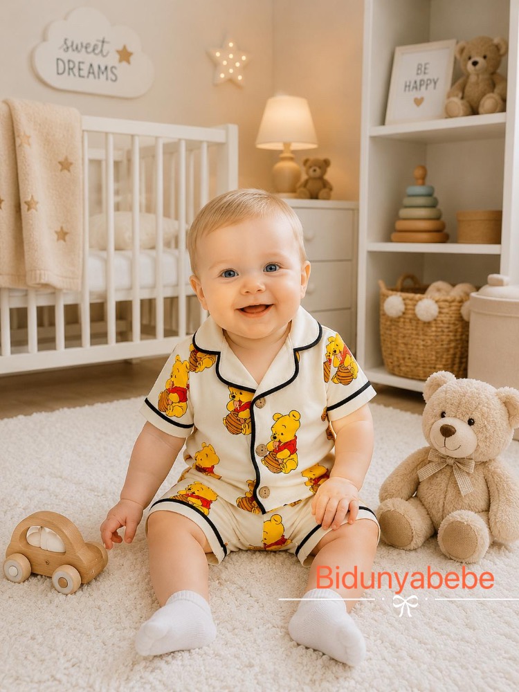 Winnie the pooh baskılı Şortlu alt üst bebek pijama takımı