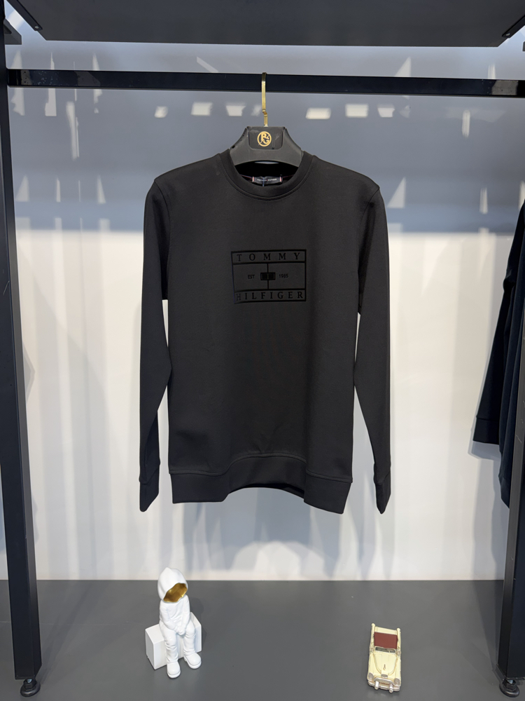 TOMMY Yeni Sezon Siyah Kazak