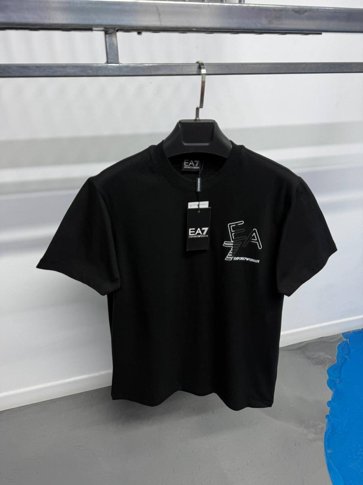 Emporio Armani Siyah tişört