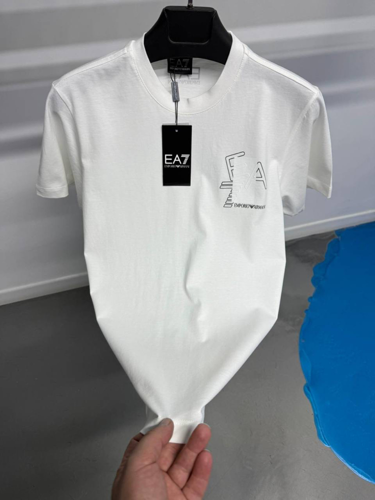 Emporio Armani beyaz tişört