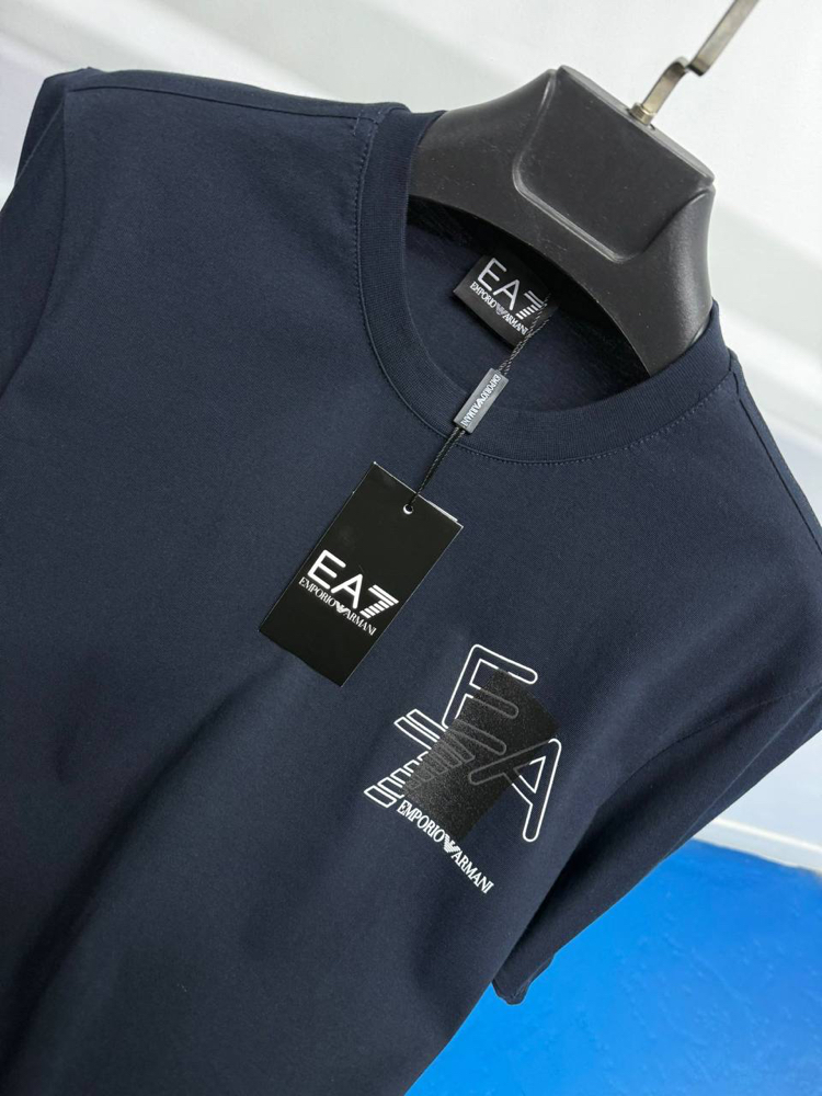 Emporio Armani lacivert tişört