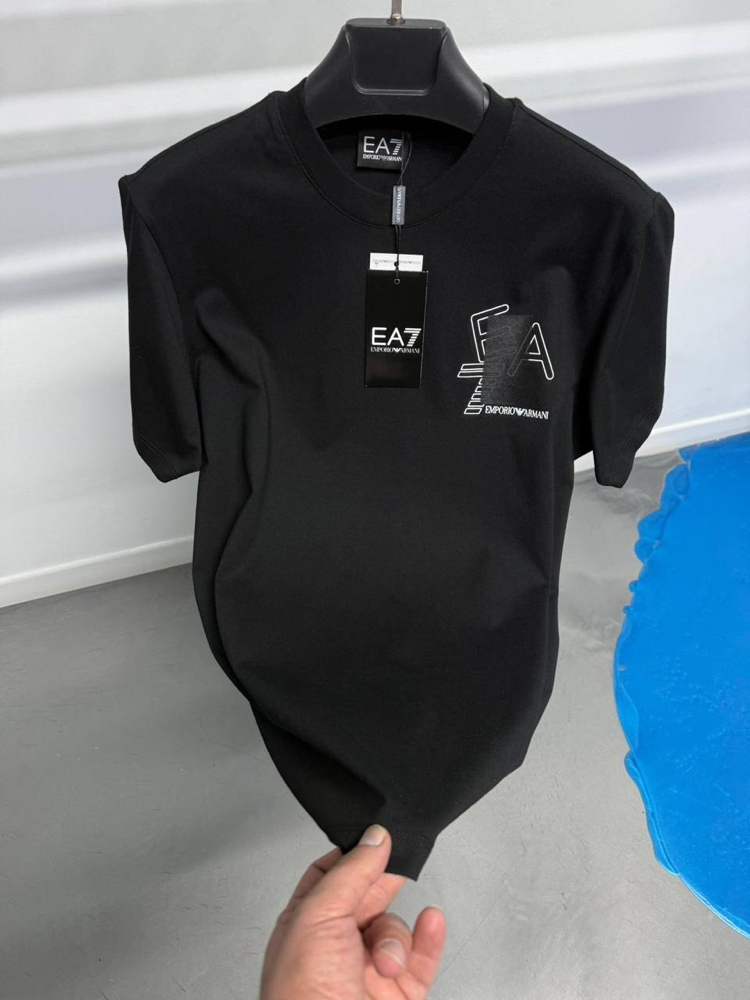 Emporio Armani Siyah tişört