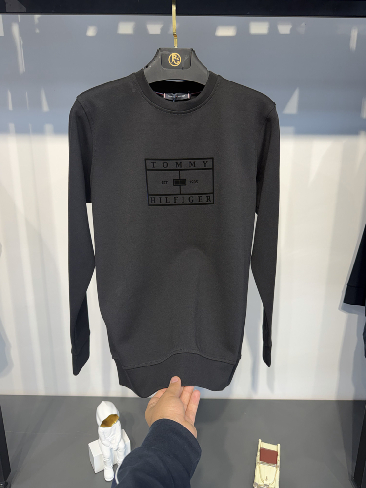 TOMMY Yeni Sezon Siyah Kazak
