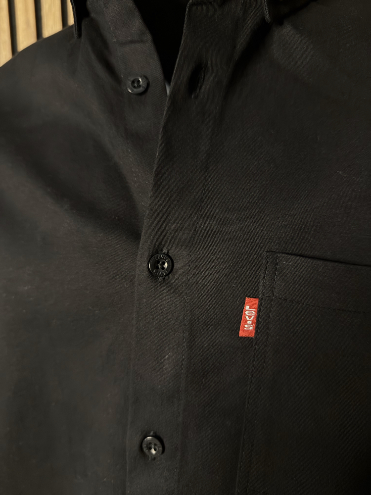 Levis (Tam Kalıp ) siyah Gabardin gömlek