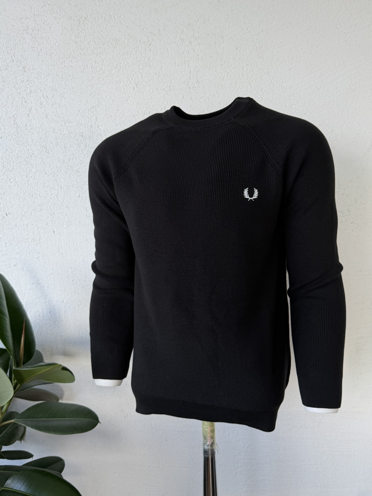 Fred Perry Tam Kalıp Siyah Kazak