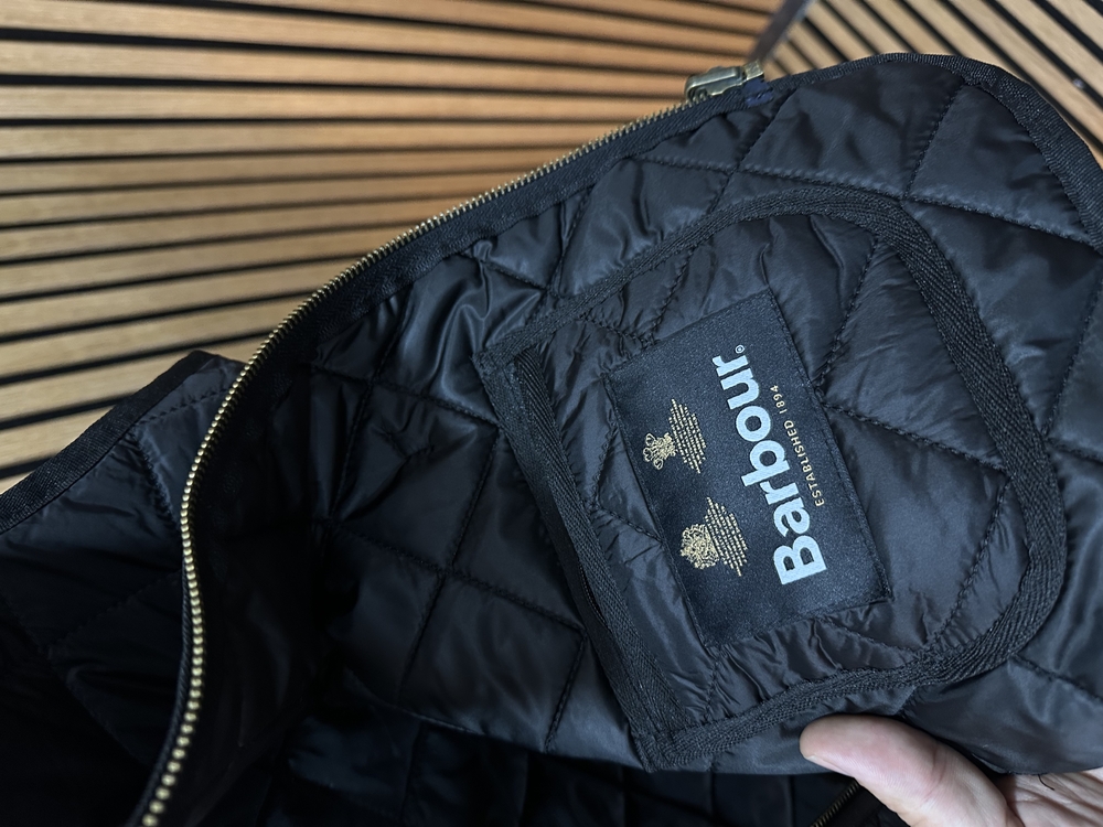 Barbour siyah Yelek Tam kalıp !