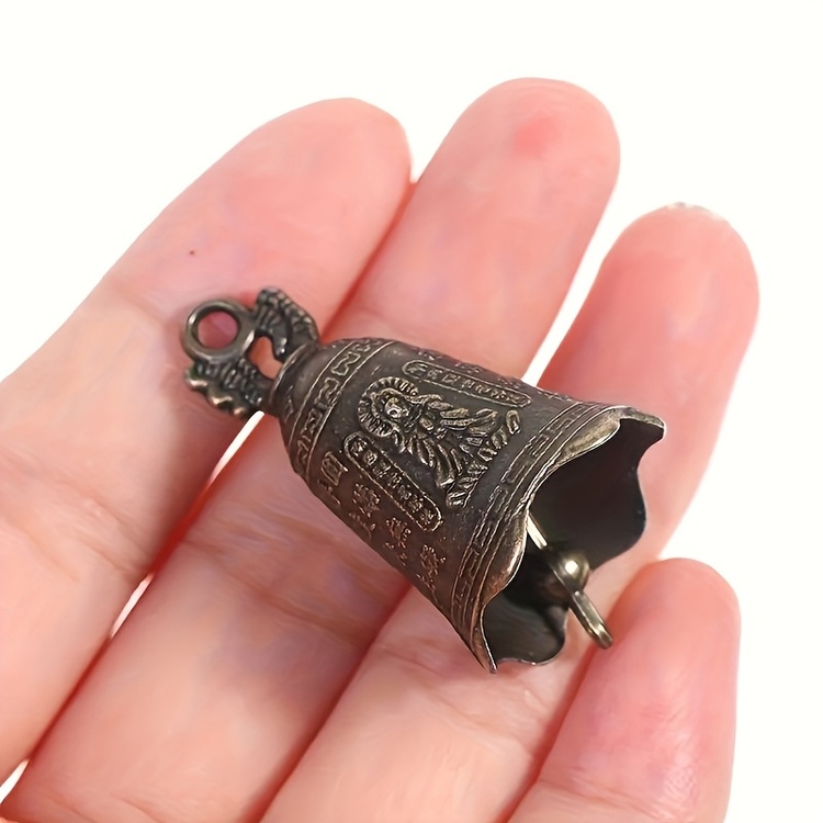 Vintage Yazıtlı Guardian Bell | Uzak Doğu Esintili Antik Çan Tasarımı