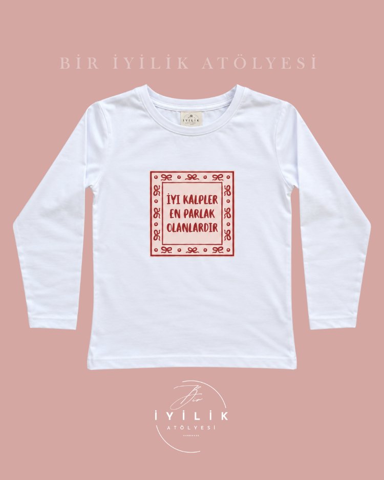 "Gül Masalı" Özel Tasarım Tişört