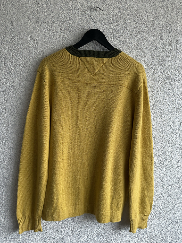 Vintage Tommy Hilfiger Kazak