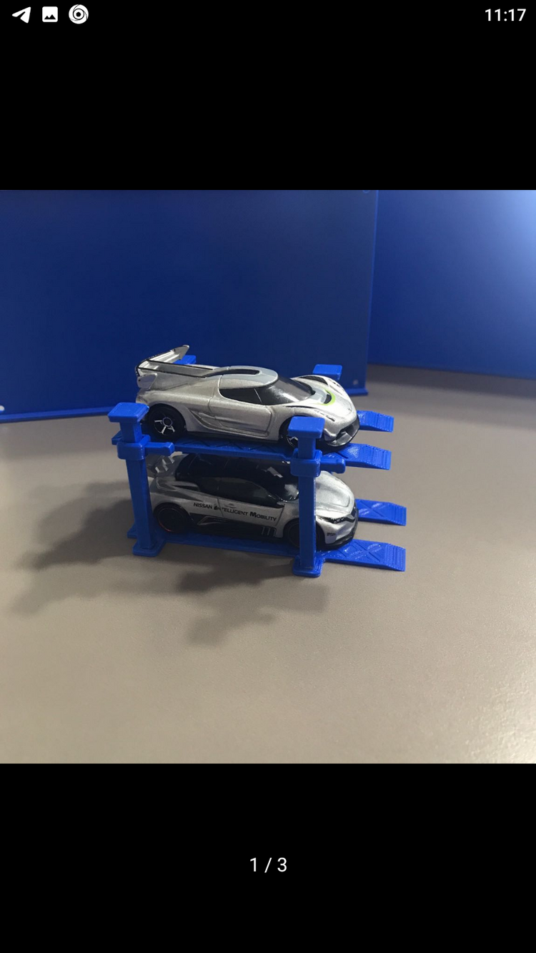 Hotwheels lift 2 adet