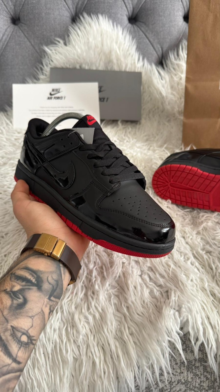 NİKE AİRFORCE RED