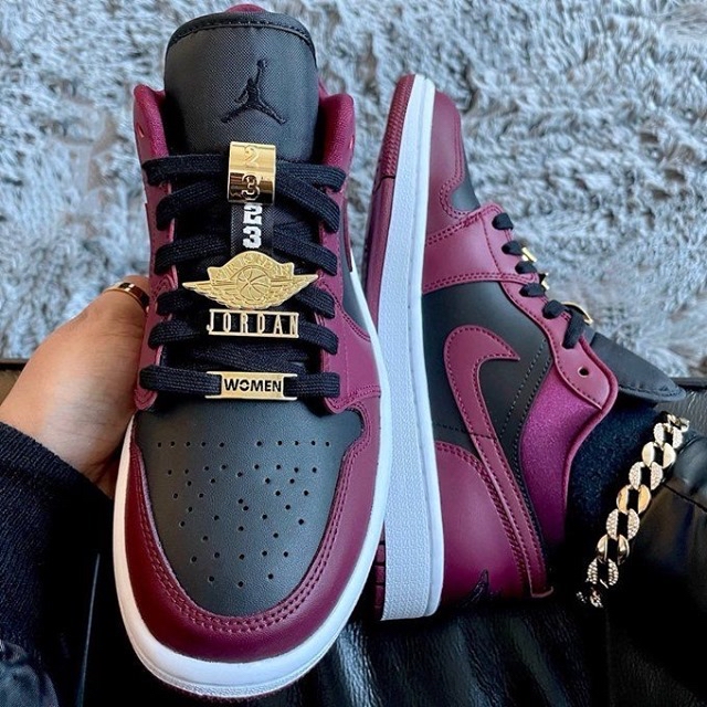 Air Jordan 1 Low Black Dark Beetroot