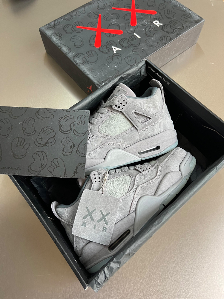 KAWS x Air Jordan 4 Retro Cool Grey (FULL BOX) Premium 