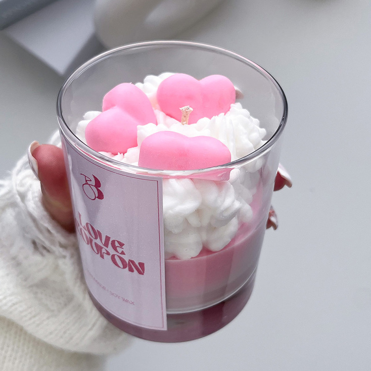 Gardenya Kokulu %100 Doğal El Yapımı Pembe Kalpli Dekorasyon Soya Mumu
