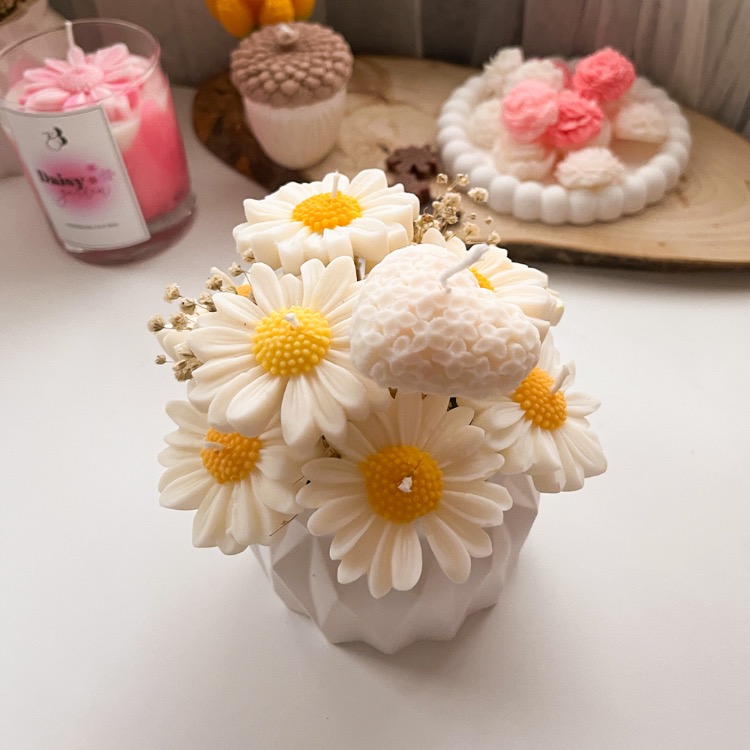 Papatya Figürlü Mum Buketi, %100 Soya Wax