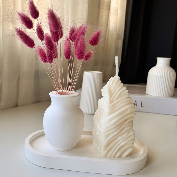 Minimal 3’lü Dekoratif Set | Vazo, Tabak ve Yaprak Figürlü Mum