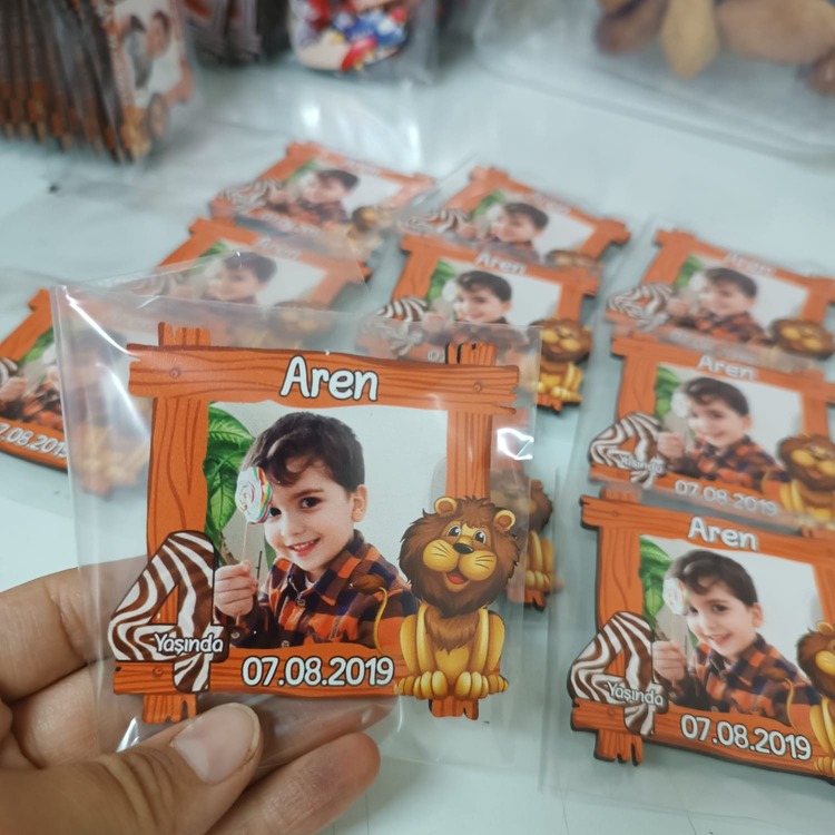 Aslanlı Doğum Günü Magneti