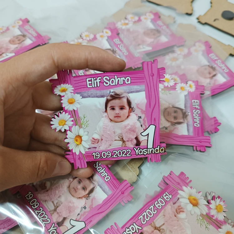 Papatyalı Doğum Günü Magneti