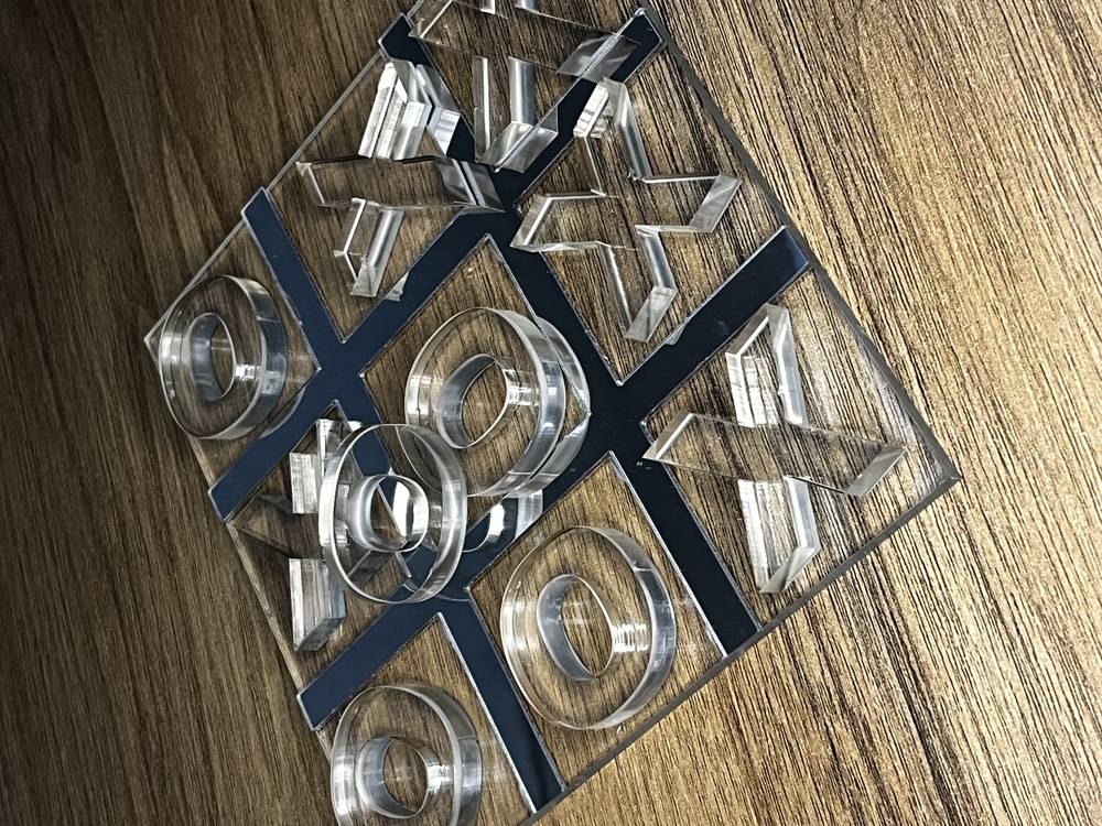 Şeffaf Pleksi XOX (Tic Tac Toe) Strateji Oyunu – Modern & Dekoratif Masa Oyunu