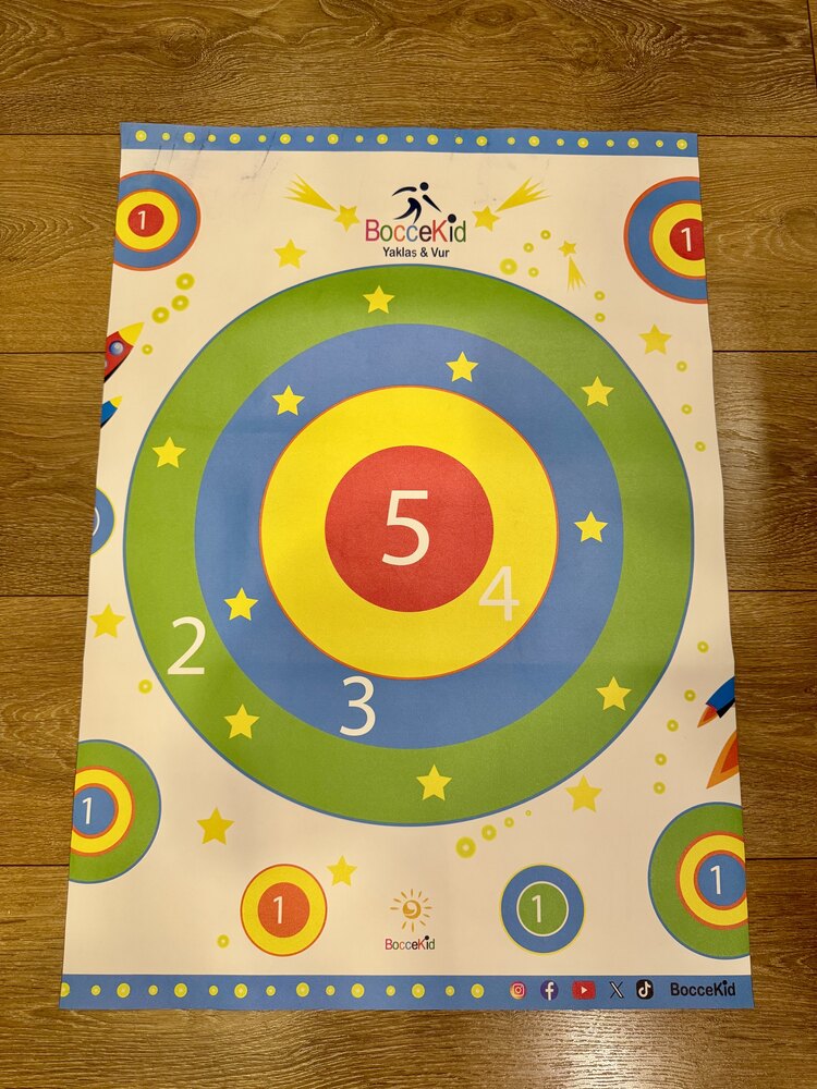 Boccekid oyun halısı (beyaz)