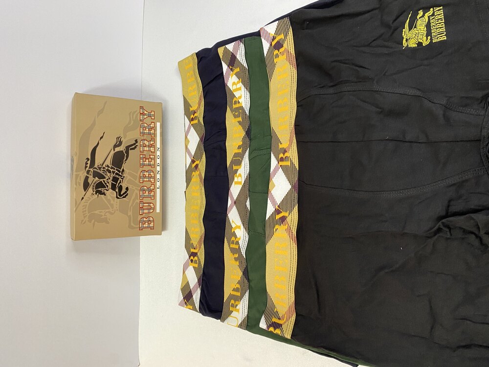 Burberry 3’lü Boxer