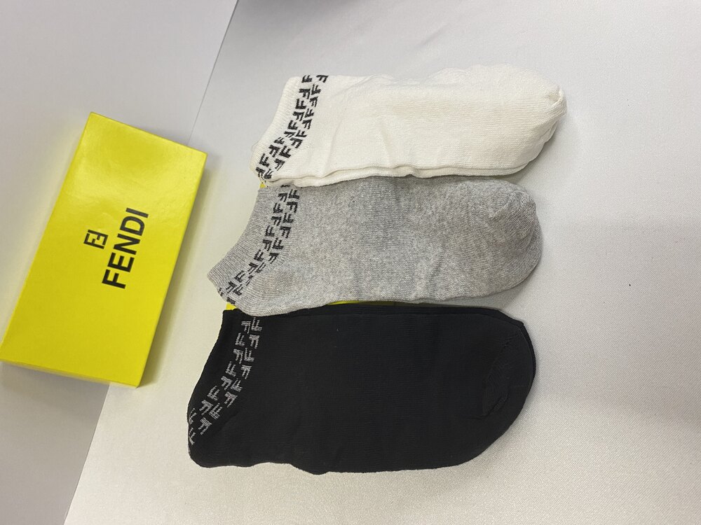 Fendi 3’lü Set Çorap